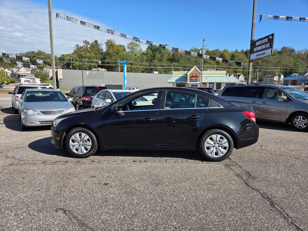 2012 Chevrolet Cruze Image 8