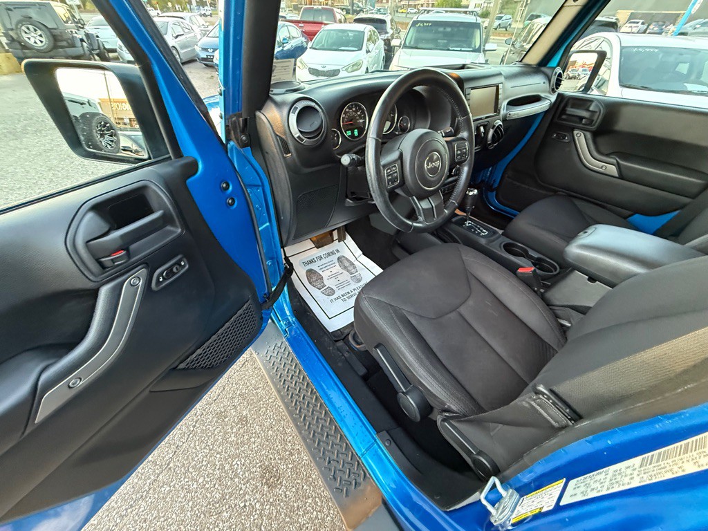 2015 Jeep Wrangler Unlimited Image 13