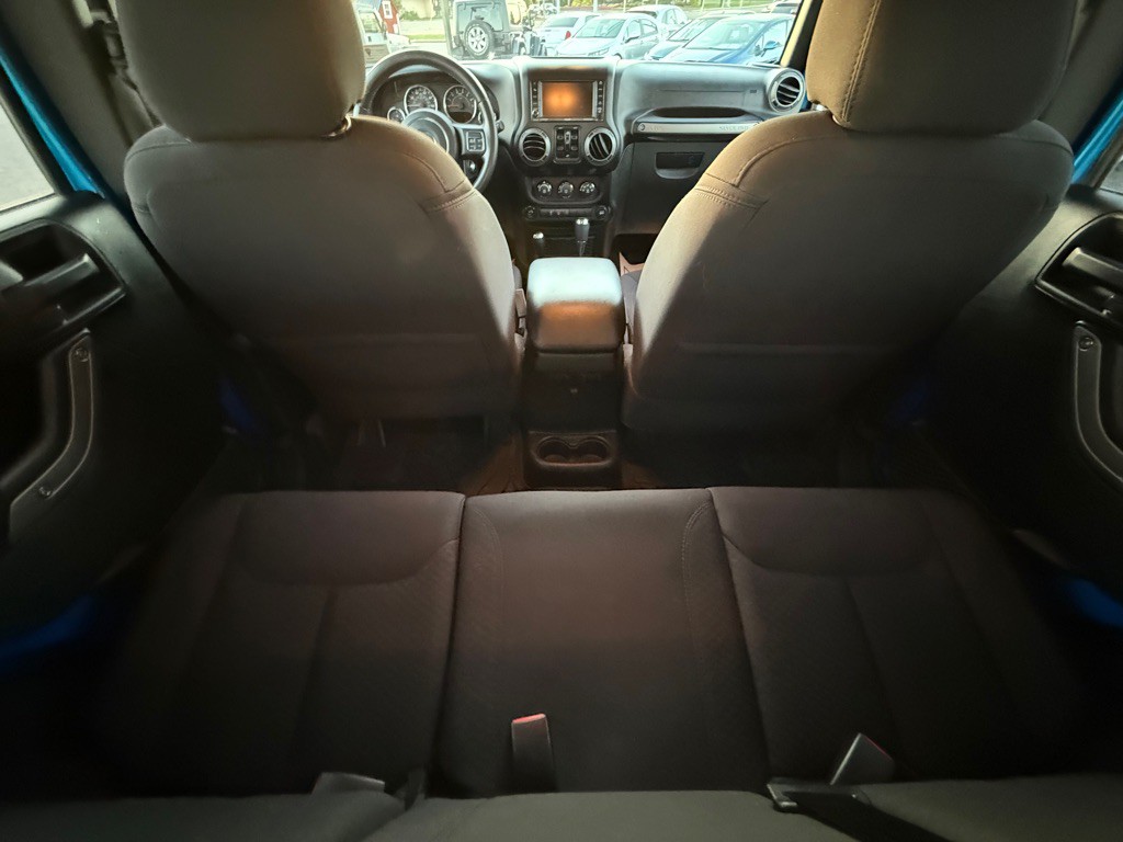 2015 Jeep Wrangler Unlimited Image 20
