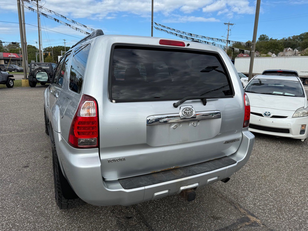 2006 Toyota 4Runner Image 9