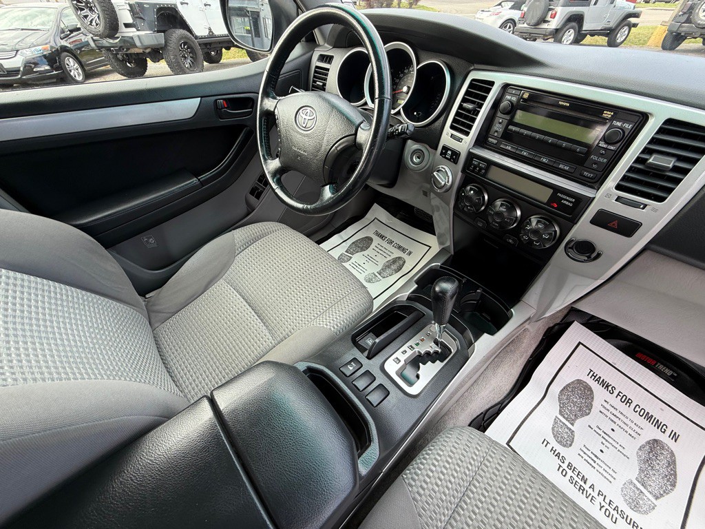 2006 Toyota 4Runner Image 20