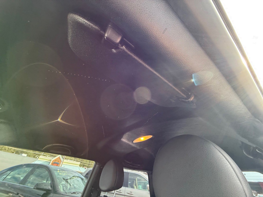 2007 MINI Cooper Image 17