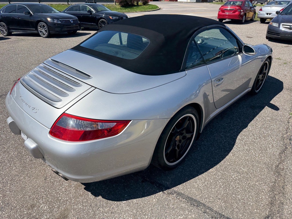 2006 Porsche 911 Image 12