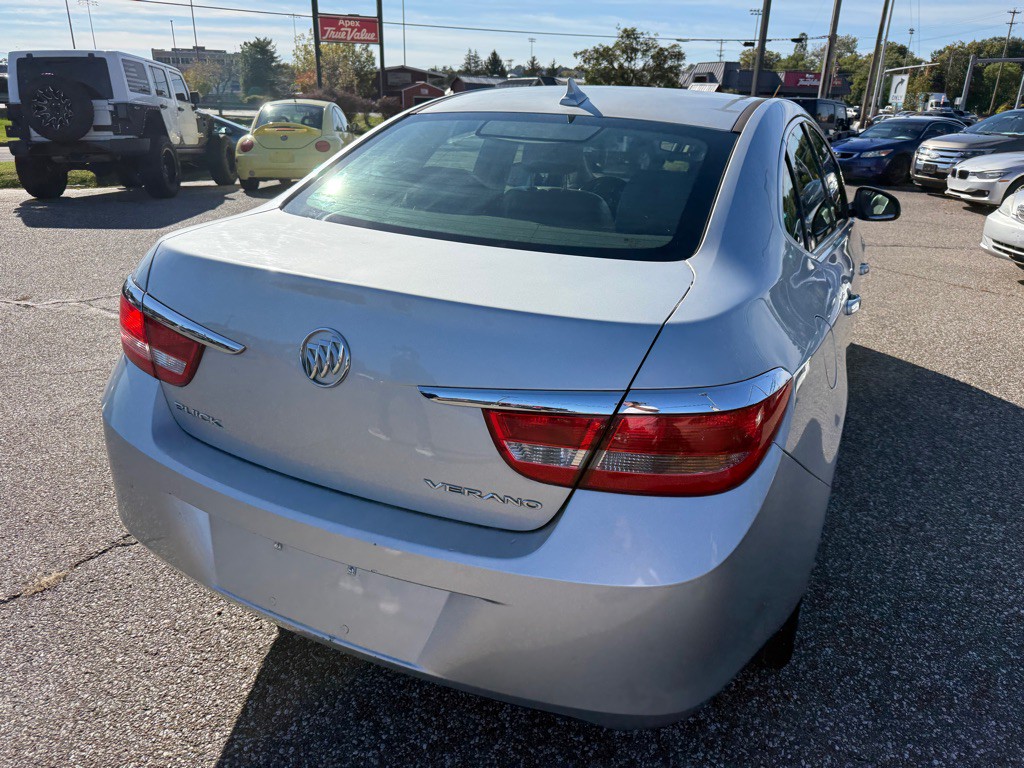 2012 Buick Verano Image 8