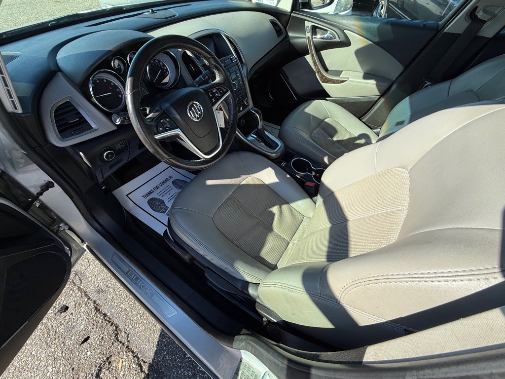2012 Buick Verano Image 12