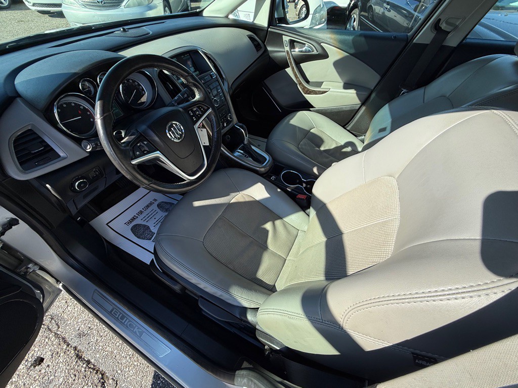 2012 Buick Verano Image 13