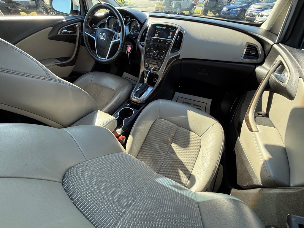 2012 Buick Verano Image 17
