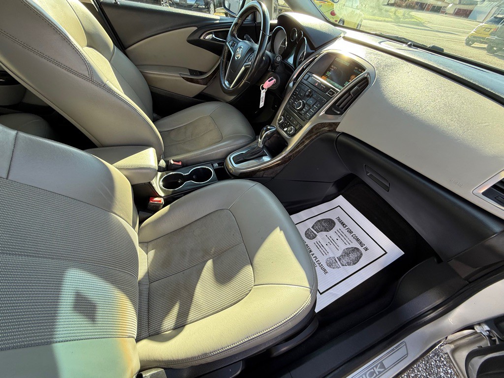 2012 Buick Verano Image 18