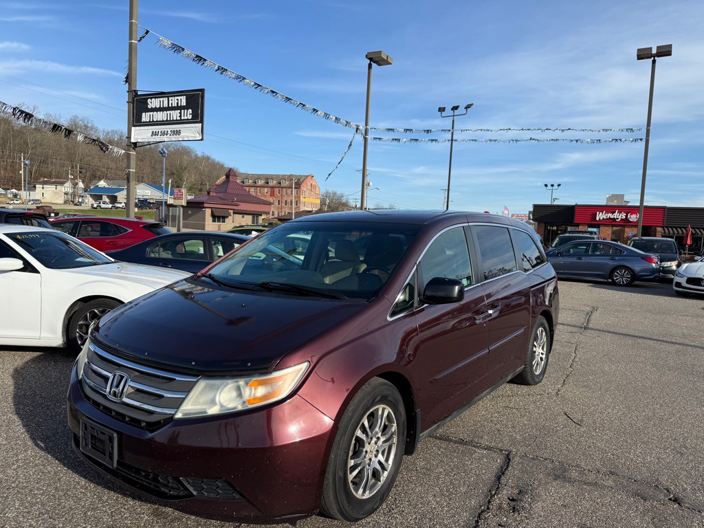 2012 Honda Odyssey Image 2