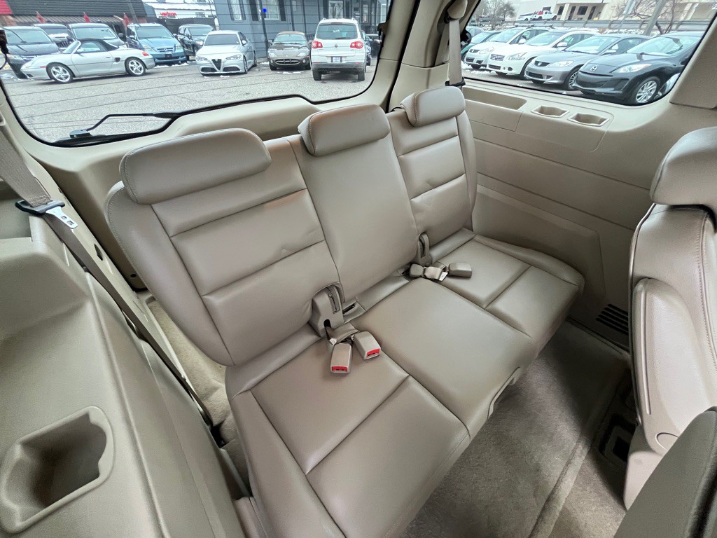 2005 Ford Freestar Image 12