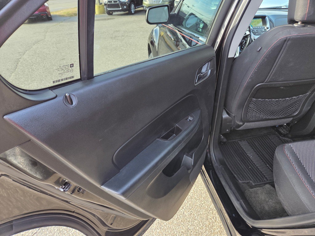 2017 Chevrolet Equinox Image 18