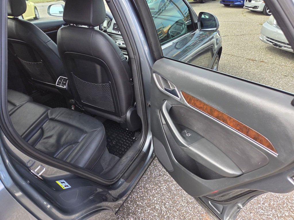 2016 Audi Q3 Image 16