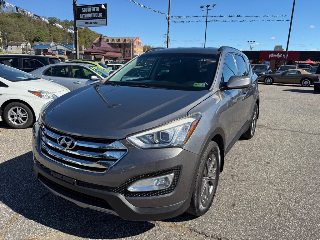 2015 Hyundai Santa Fe Sport Image 2
