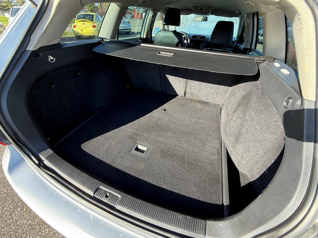 2014 Volkswagen Jetta Image 19