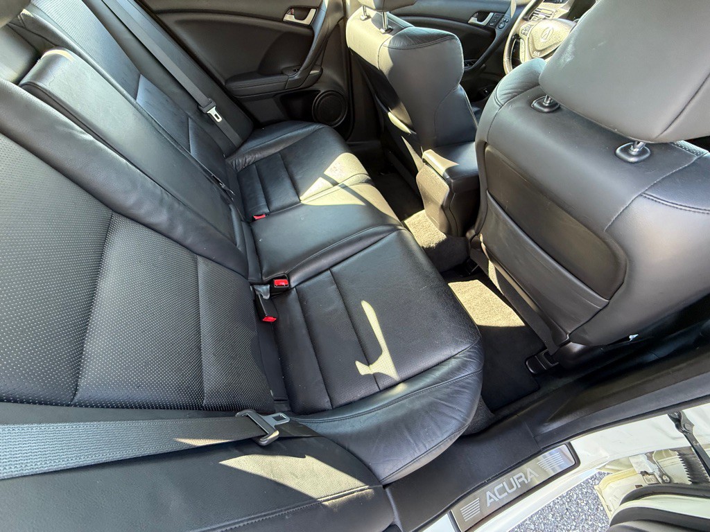2010 Acura TSX Image 18