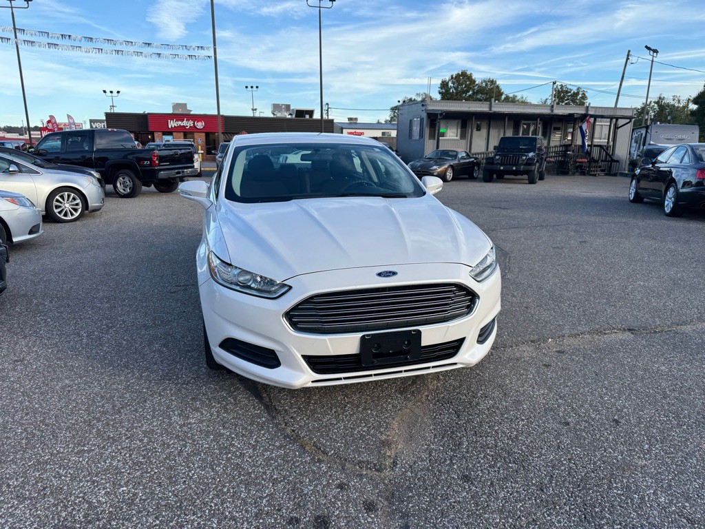 2014 Ford Fusion Image 3
