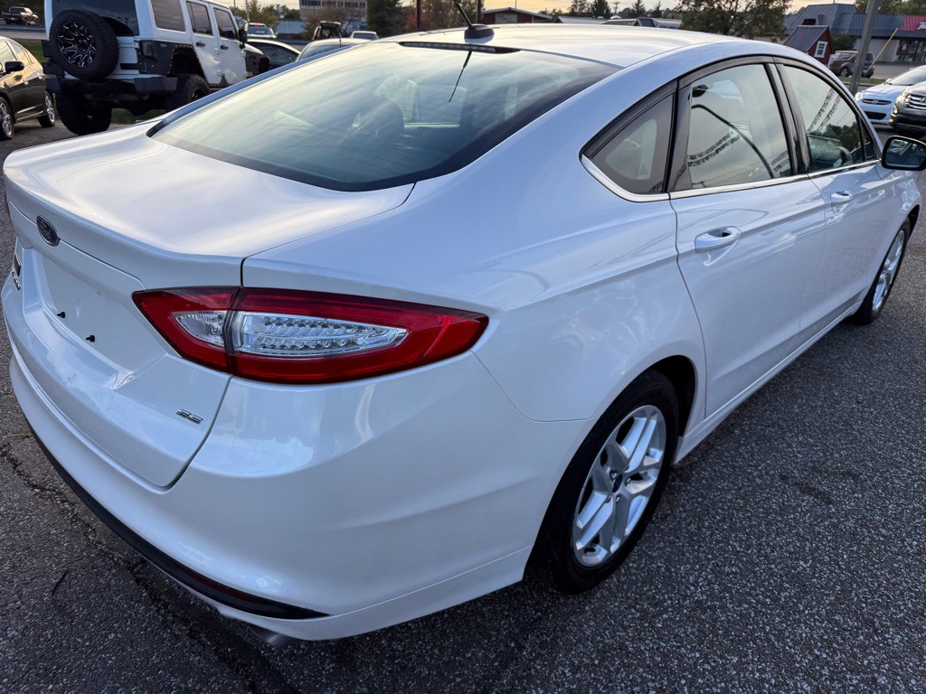 2014 Ford Fusion Image 5