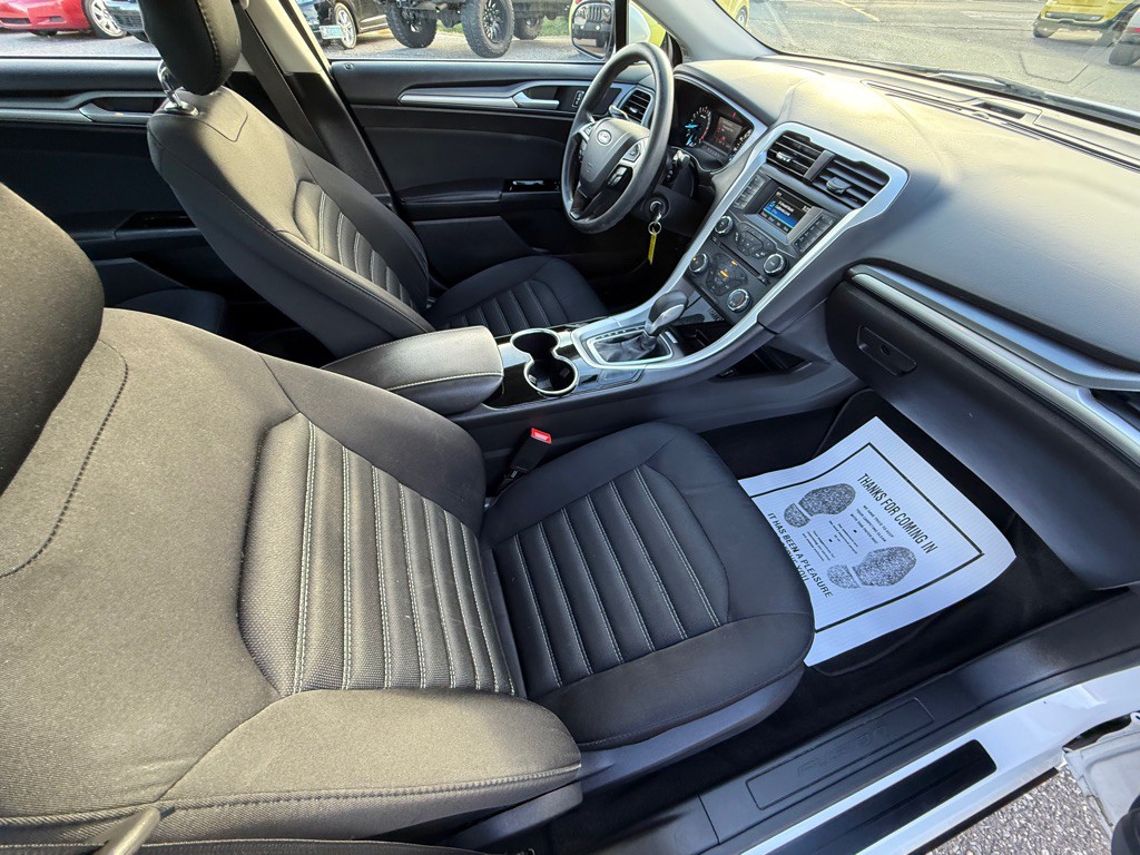 2014 Ford Fusion Image 17