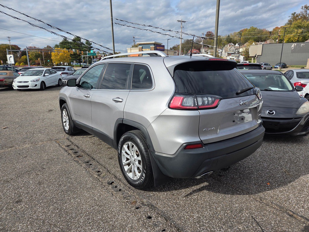 2019 Jeep Cherokee Image 8