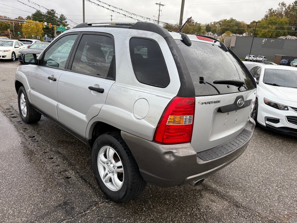 2005 Kia Sportage Image 11