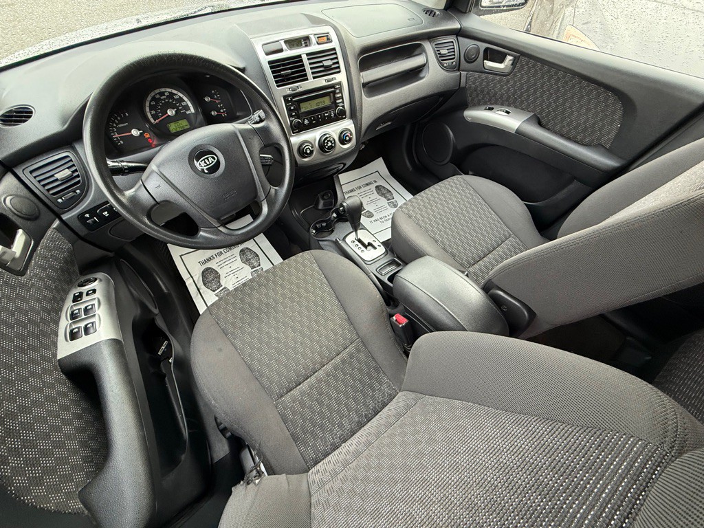 2005 Kia Sportage Image 18