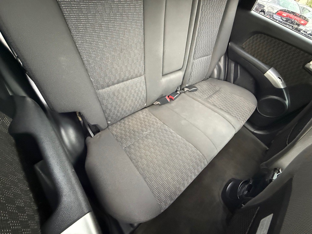 2005 Kia Sportage Image 22
