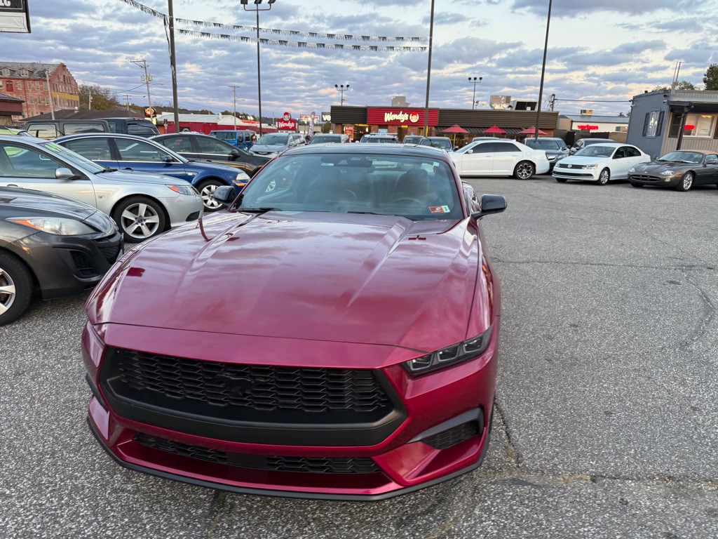 2025 Ford Mustang Image 6