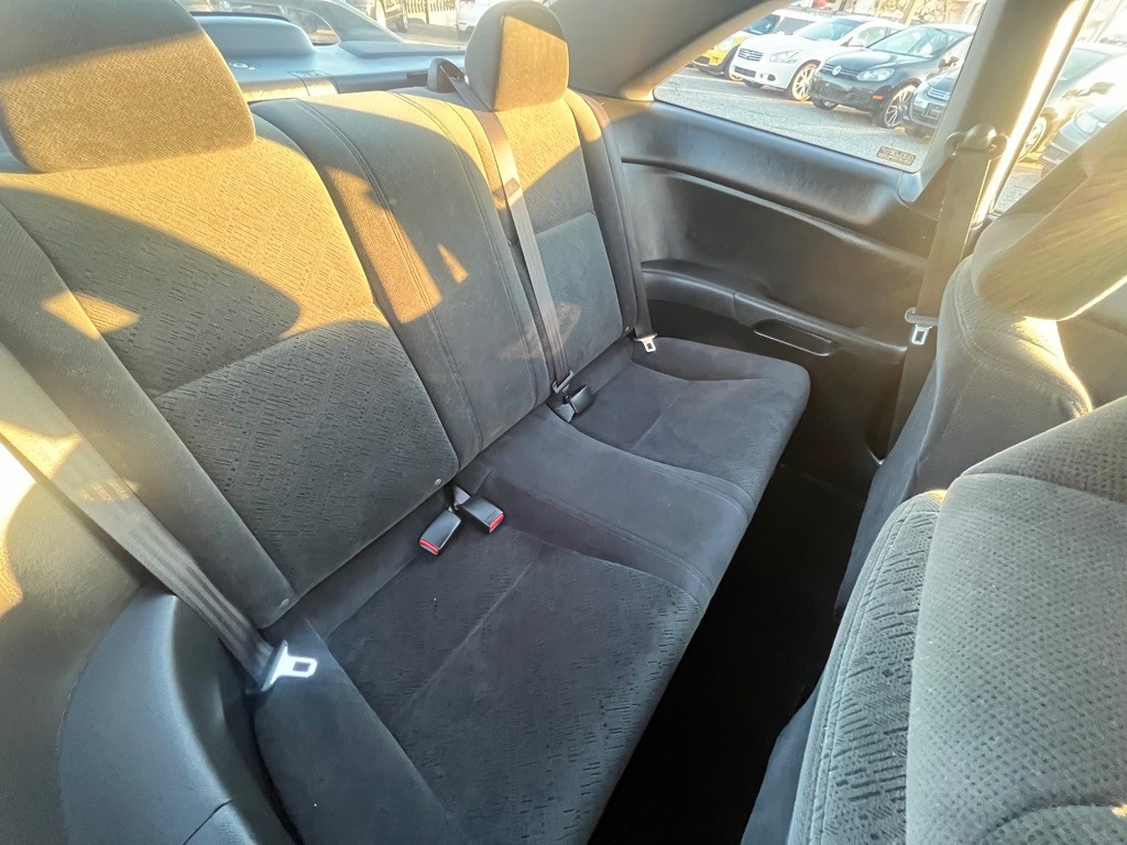 2005 Honda Civic Image 12