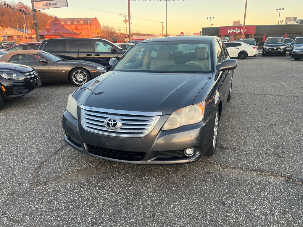 2009 Toyota Avalon Image 2