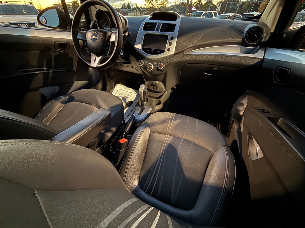 2014 Chevrolet Spark Image 19