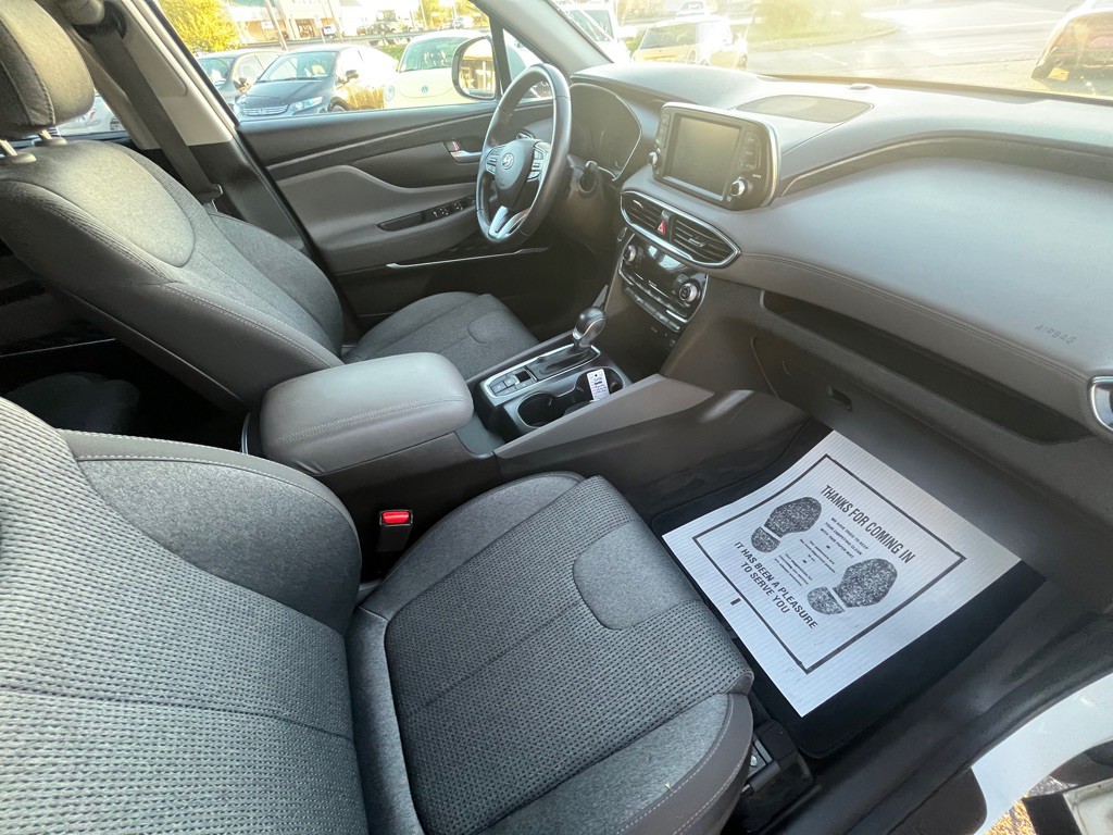 2020 Hyundai Santa Fe Image 15