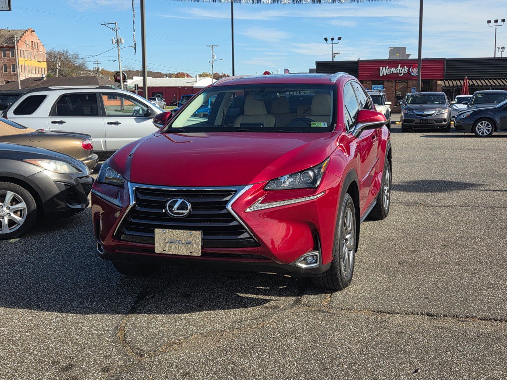 2015 Lexus NX Image 2