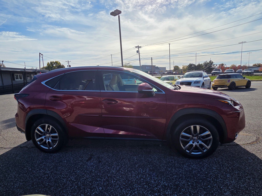 2015 Lexus NX Image 5