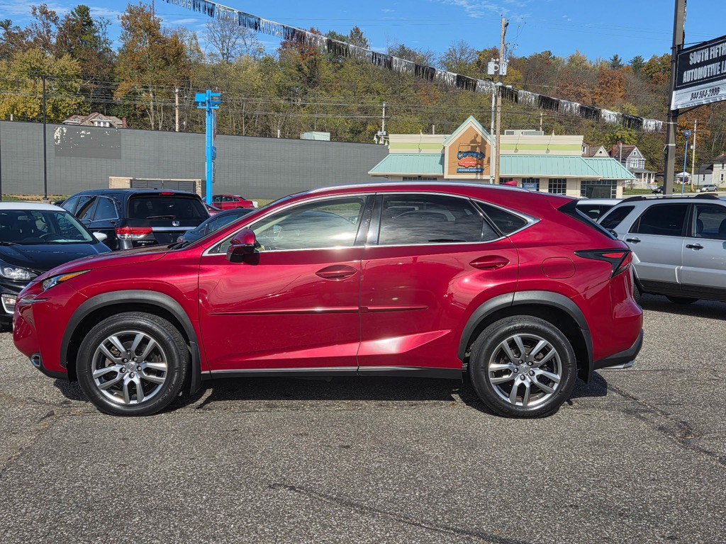 2015 Lexus NX Image 9