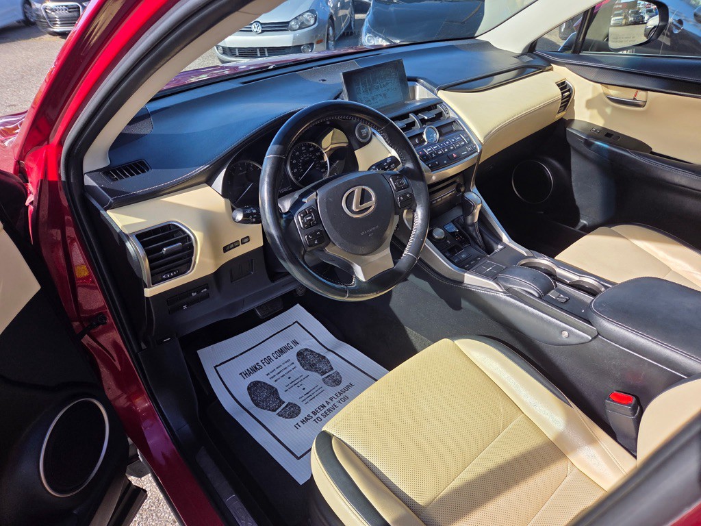 2015 Lexus NX Image 11