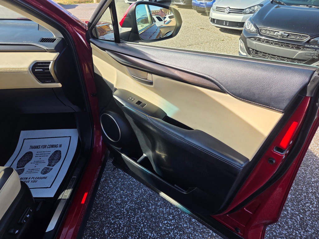 2015 Lexus NX Image 13