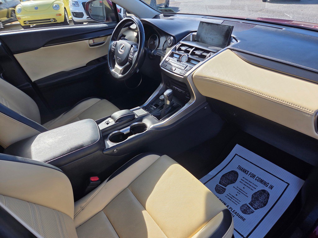 2015 Lexus NX Image 14