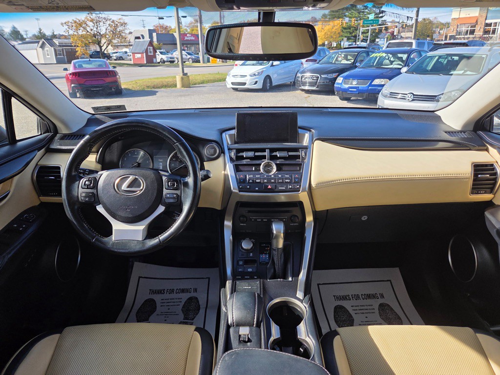 2015 Lexus NX Image 20