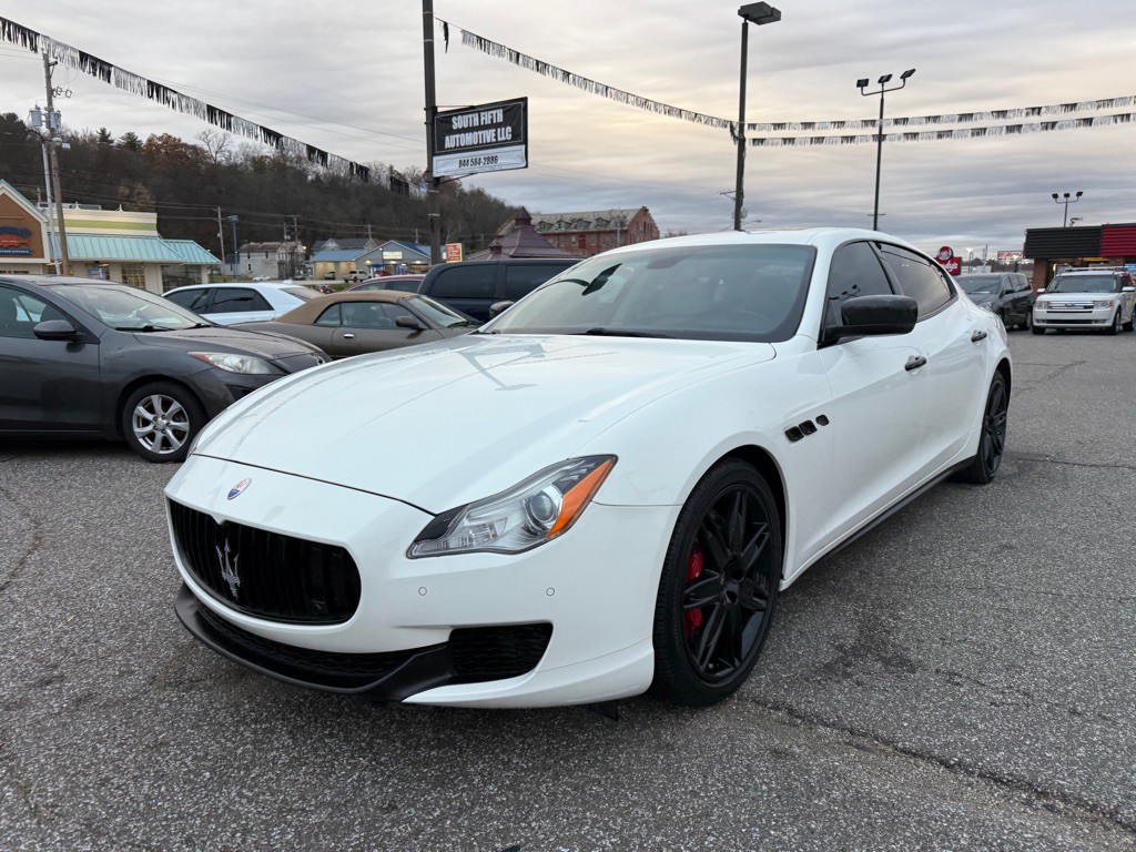 2014 Maserati Quattroporte Image 3