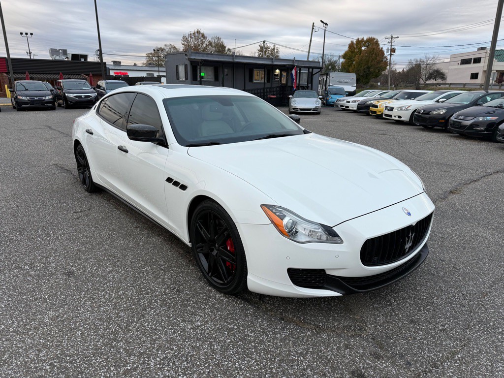 2014 Maserati Quattroporte Image 8