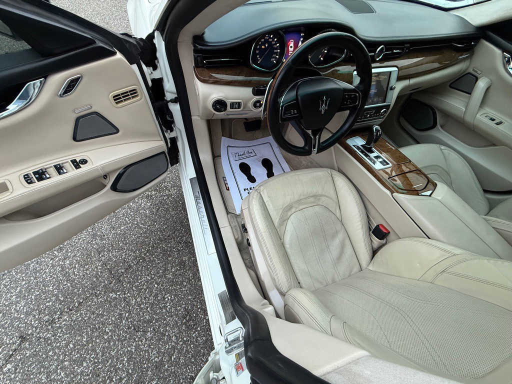 2014 Maserati Quattroporte Image 33