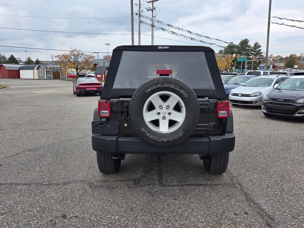 2013 Jeep Wrangler Unlimited Image 7