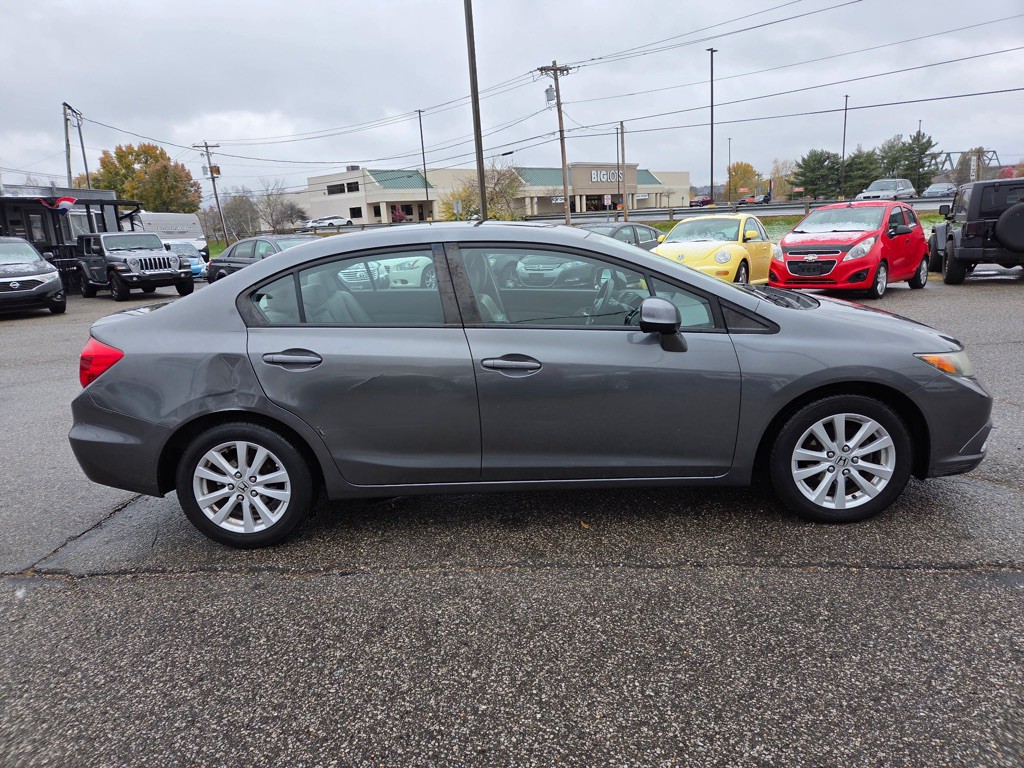 2012 Honda Civic Image 5