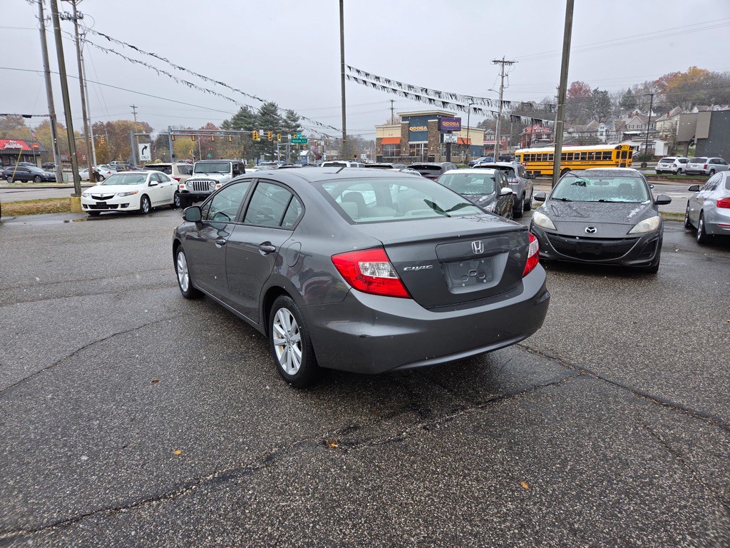 2012 Honda Civic Image 8