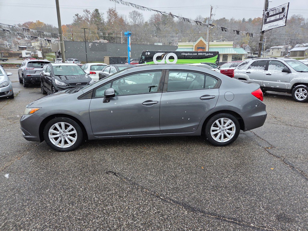 2012 Honda Civic Image 9
