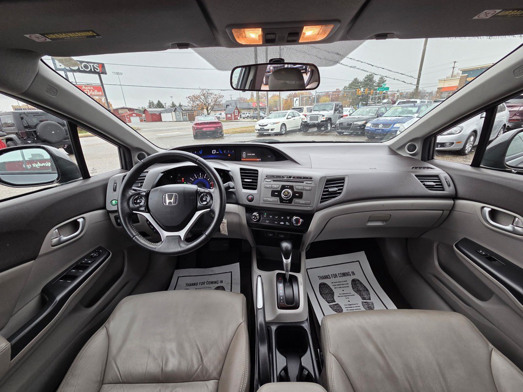 2012 Honda Civic Image 20