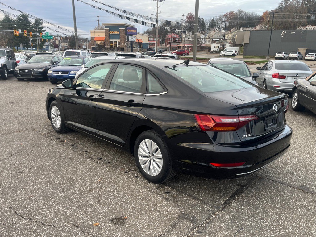 2019 Volkswagen Jetta Image 9