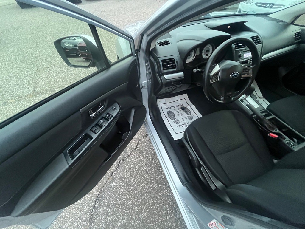 2014 Subaru Impreza Image 9