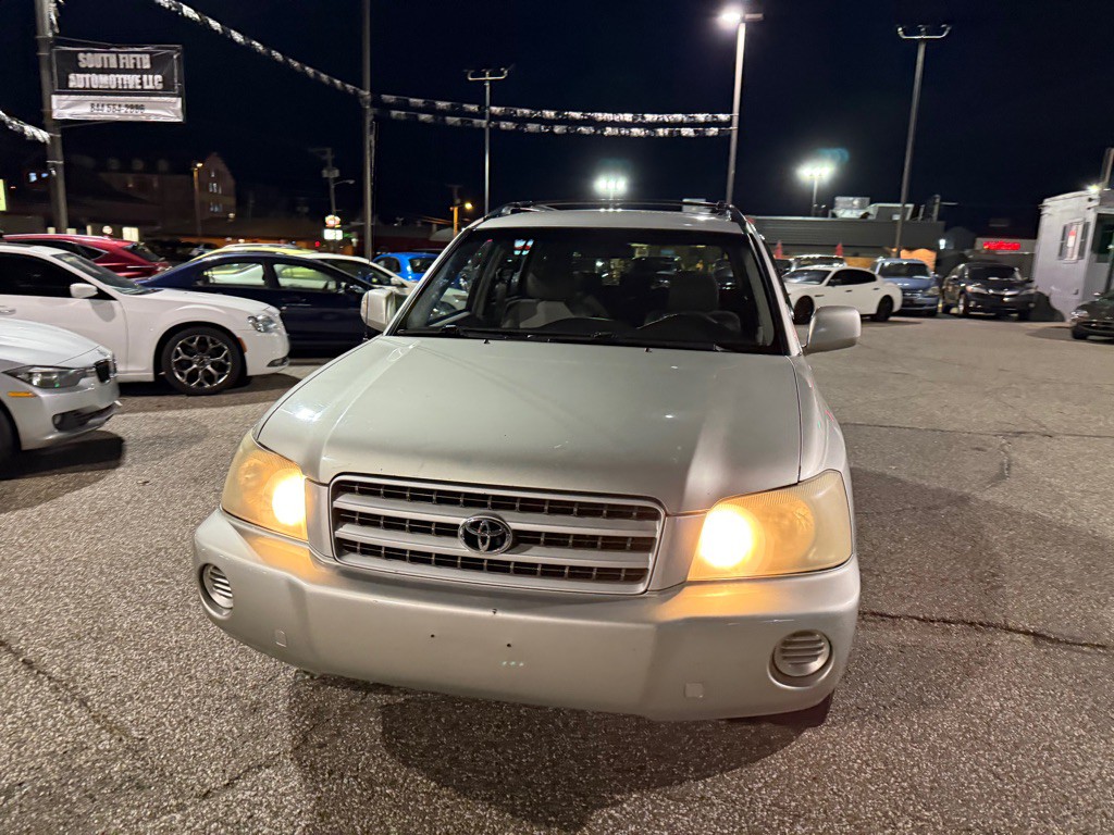 2003 Toyota Highlander Image 5