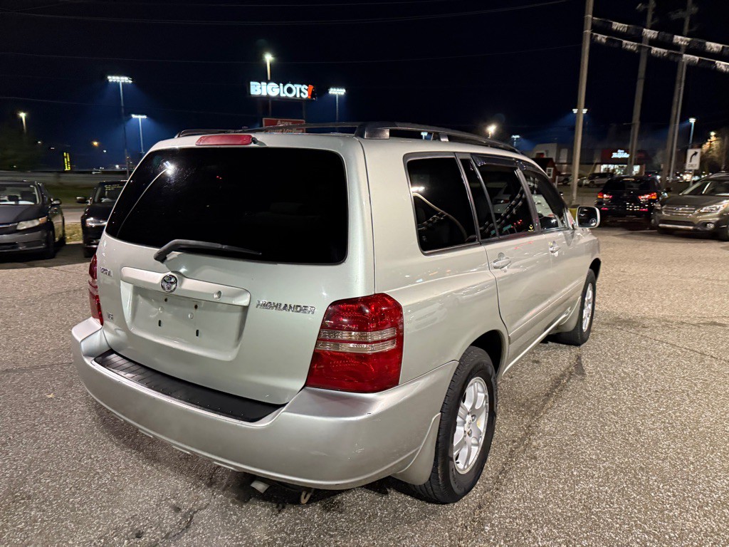 2003 Toyota Highlander Image 8